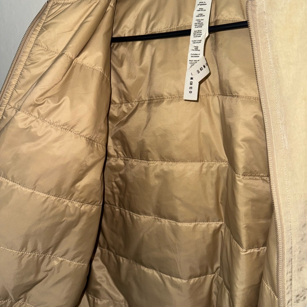 Lululemon Reversible Bomber Jacket - Picture 6 of 6